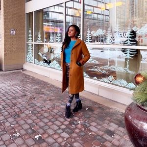 Meet your Posher, Jennifer